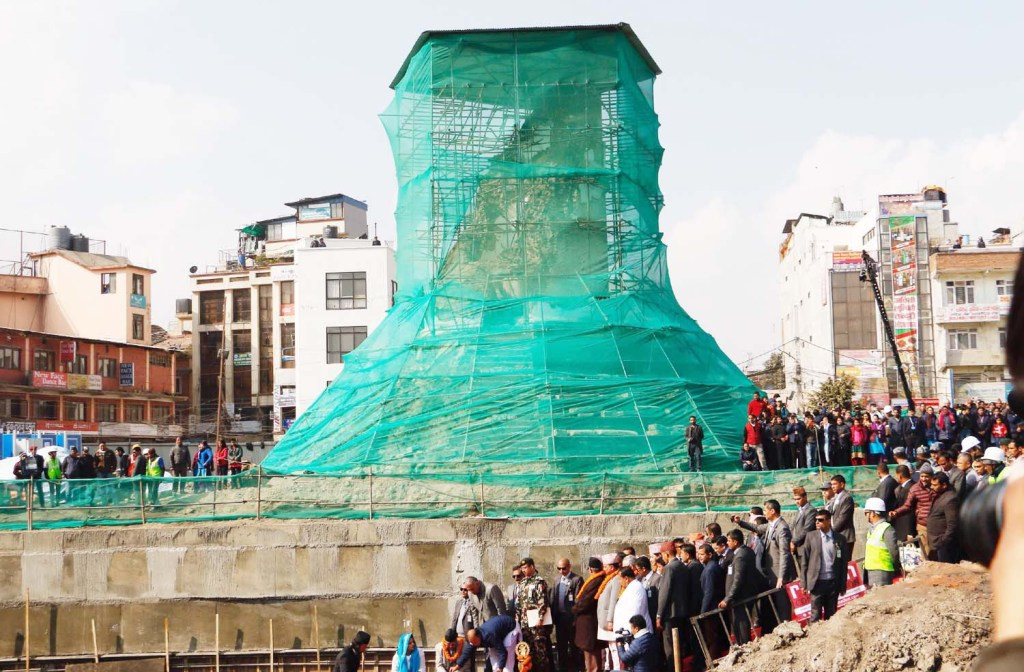 राेकियाे धरहरा निर्माणकाे काम