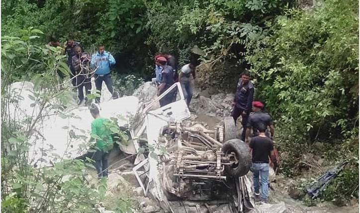 अर्घाखाँचीमा जीप दुर्घटना हुँदा दुई जनाको मृत्यु,सात घाइते