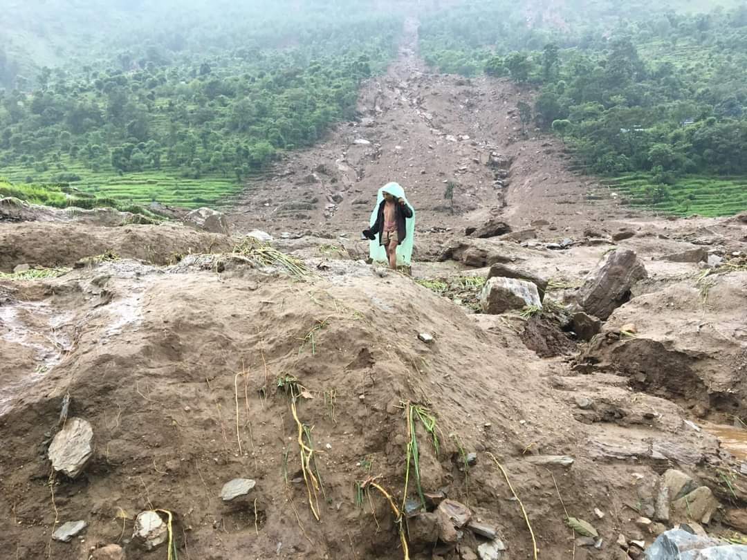 बाढीपहिराे कहर : २ महिनामा सिन्धुपाल्चोकमा ७४ जनाको मृत्यु, ४१ अझै बेपत्ता