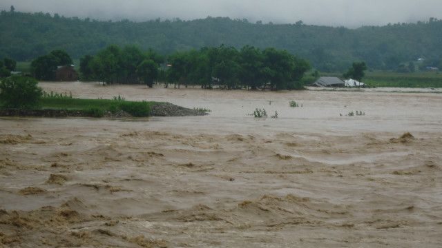 भियतनाममा बाढीबाट ९० जनाको मृत्यु