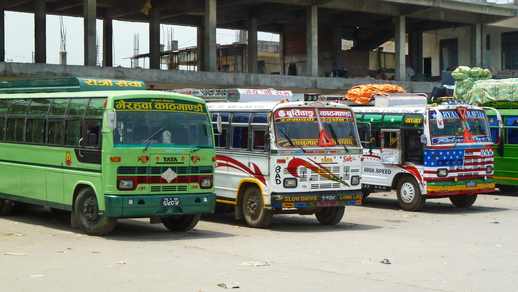 आजबाट लामाे दूरीका गाडी चल्ने, हवाई उडान भने ५ गतेदेखि मात्रै