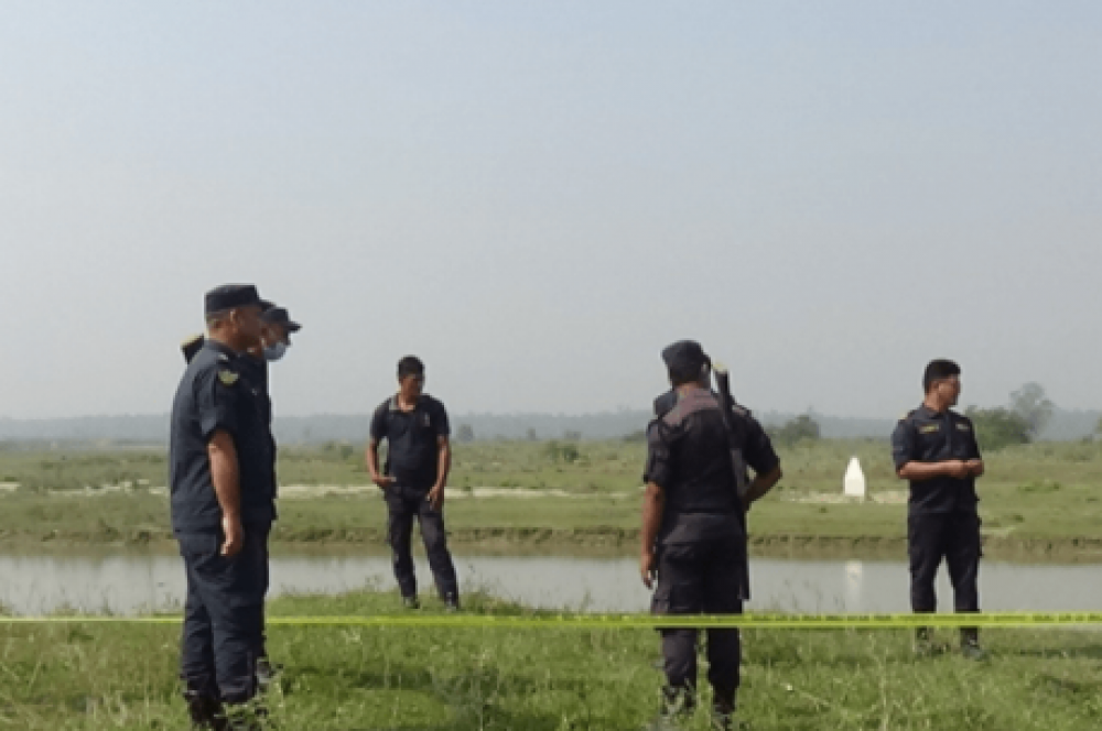 तस्करको आक्रमणमा परी ज्यान गुमाएका प्रहरीका परिवारलाई प्रदेश सरकारको राहत